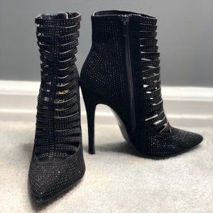 Black sparkly heels